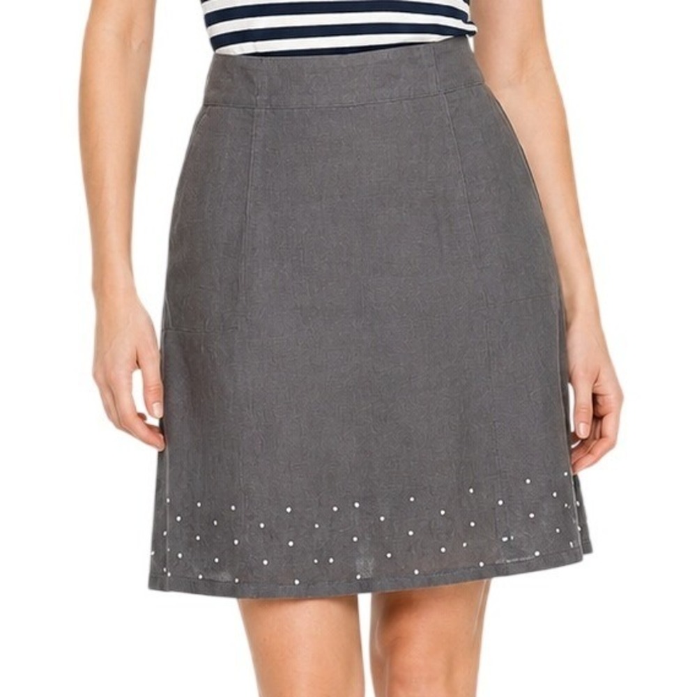 BODEN Linen A Line Skirt Sz 8L Gray Raised Embroidered Swiss Dots Preppy Coastal